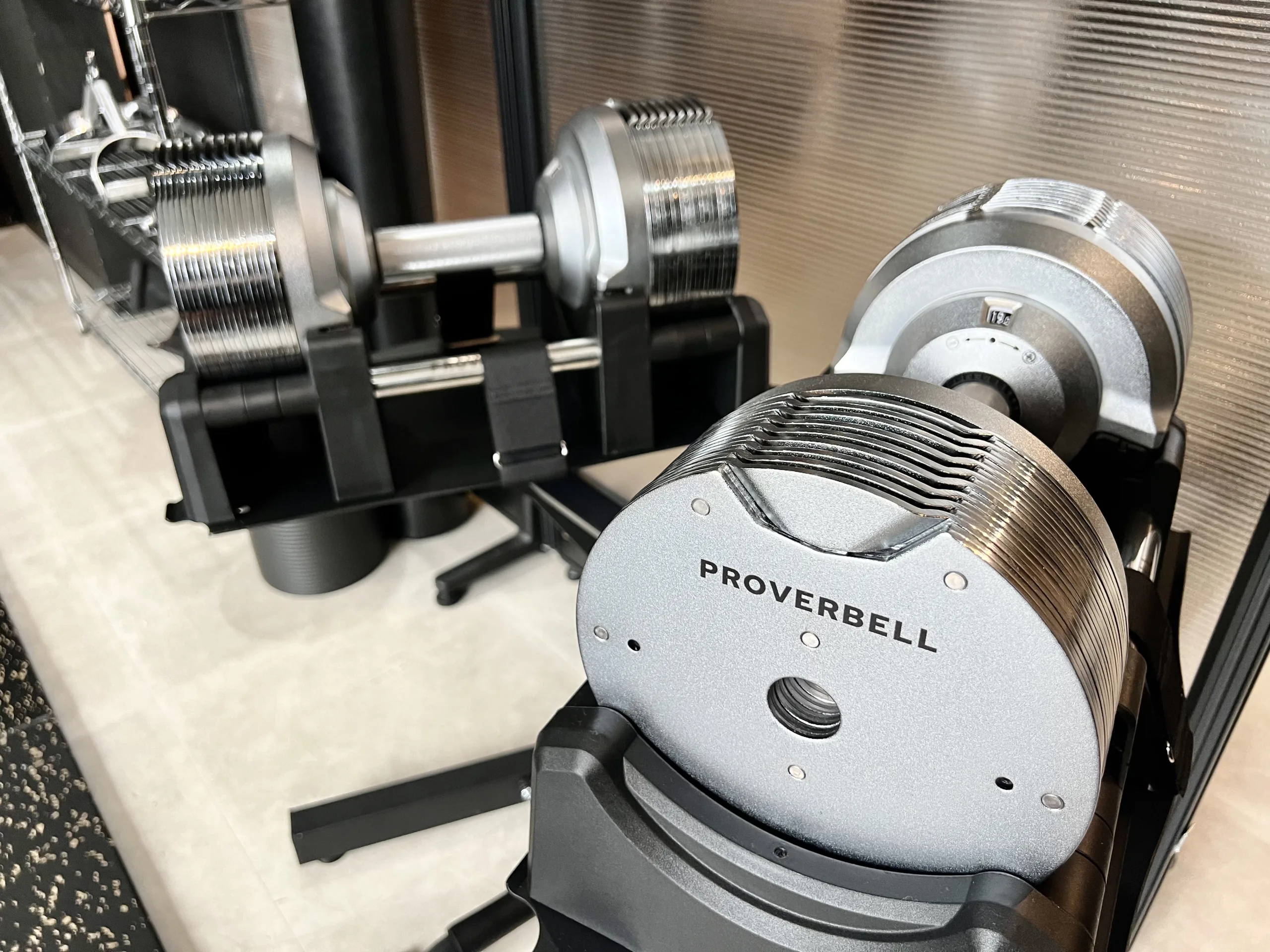 QUALITAS青山外苑前店のトレーニング施設の内装（追加視点）